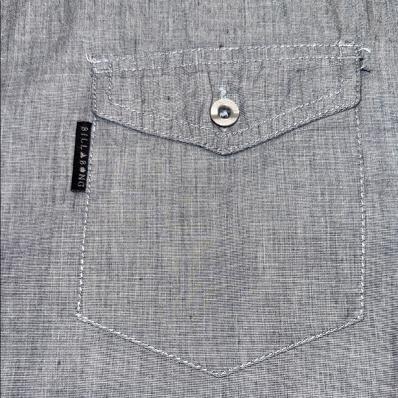 Billabong Men's Gray Casual Button Down Shirt - Picture 6 of 6